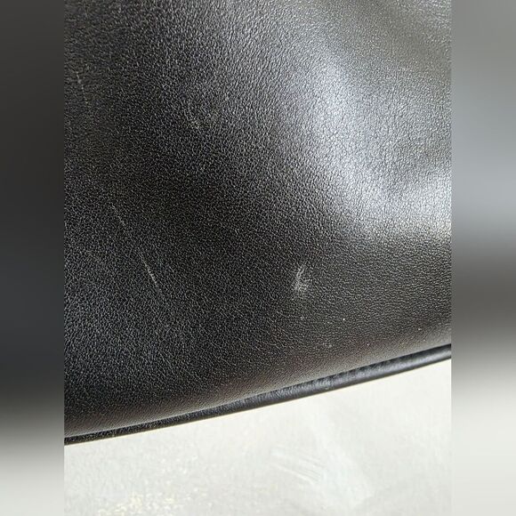 Vintage Coach Hippie Flap Bag Black 9134 12.5x10 Sling - Picture 15 of 16